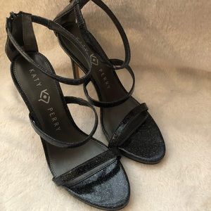 BRAND NEW, NEVER WORN Katy Perry Sandal Heels